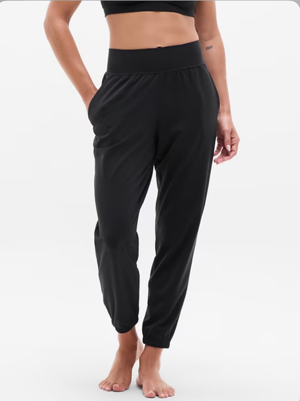 ATHLETA Salutation Jogger 2.0 NWT Size XS